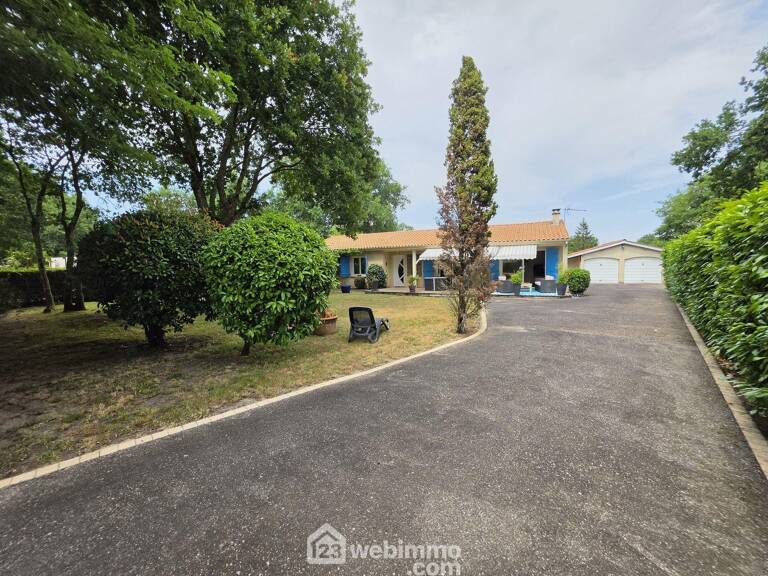 Maison - 117m² - Saint-Jean-d'Illac — photo 1