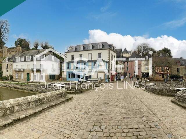 AURAY - SAINT-GOUSTAN - Maison XVIIe en pierre divisée en 3 logements - Mono-propriété - Jardin clos - Port à 350m — photo du bien