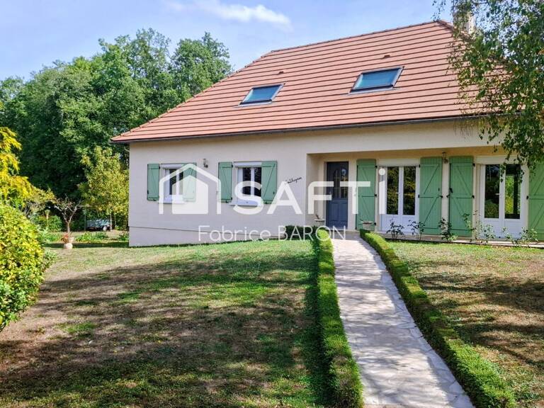 Vue imprenable sur la vallée + 4 312 m² de terrain + sous-sol de 107 m² — photo 1