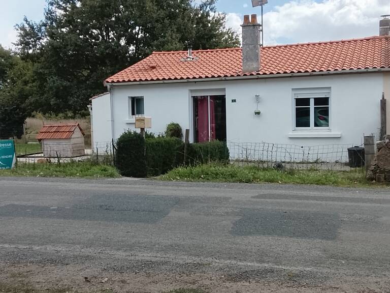 Vente Maison de campagne 4 pièces — photo 1