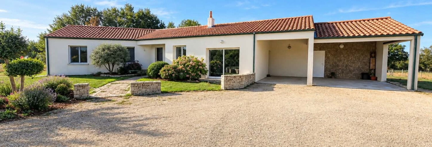 Maison 5 Pièces 140 m² à vendre à Bazoges-en-Paillers (85130)