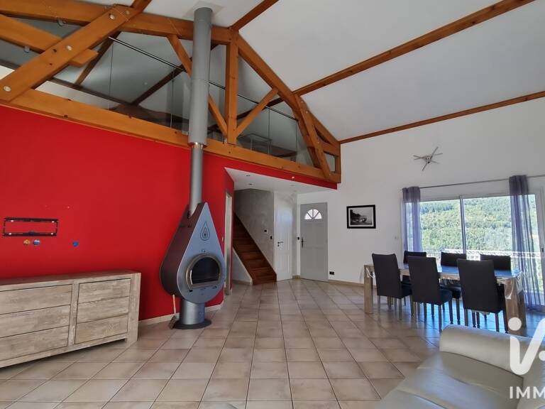 Vente Maison/villa 6 pièces — photo 1