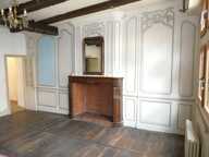 A vendre FIGEAC 46100 appartement 5 pièces 2 chambres avec terrasse. — photo 3