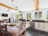 Vente Maison/villa 7 pièces — photo 2