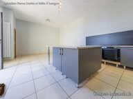 Plain-pied avec terrasse, parking et garage — photo 3