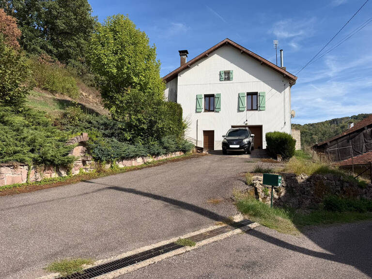 Vente maison de village rénovée, mitoyenne par l'arrière, su — photo 1