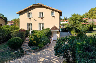 Maison 7 pièces 739000 €