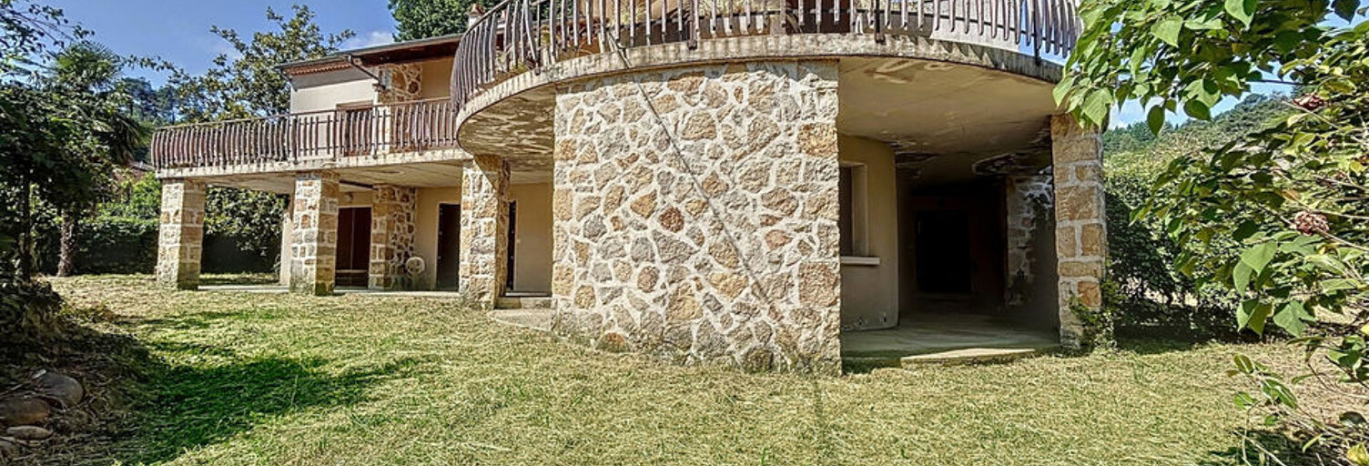 Maison 12 Pièces 335 m² à vendre à Lalevade-d'Ardèche (07380)