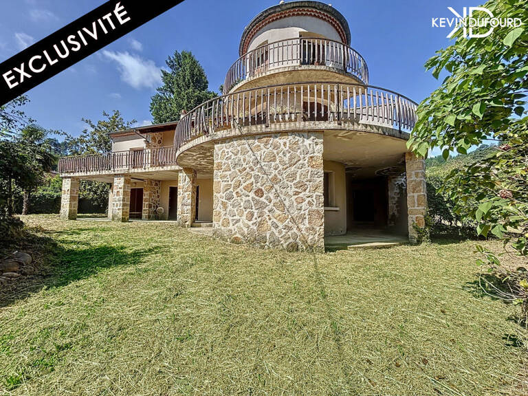 Maison de 335 m² sur un terrain de 1550 m² à — photo 1