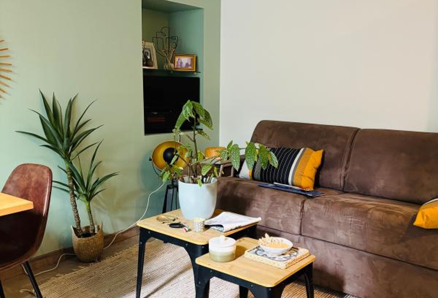 Appartement À Vendre — photo 1