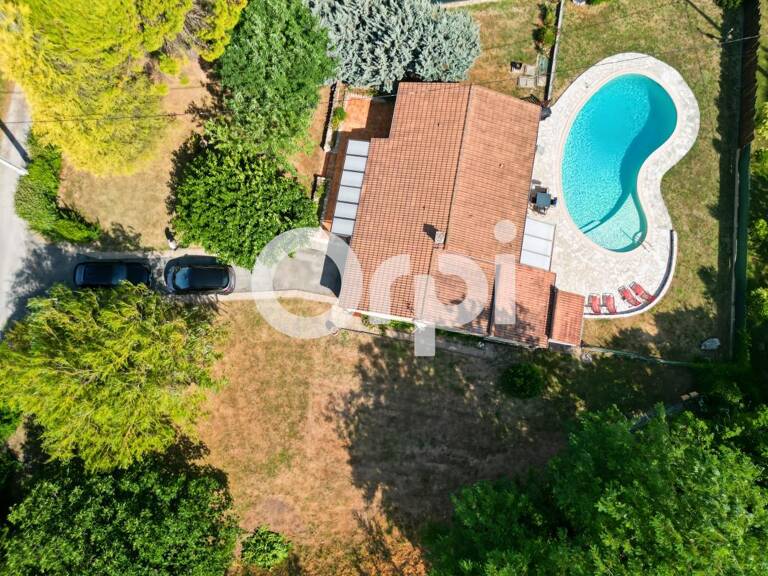 Maison À Vendre — photo 1