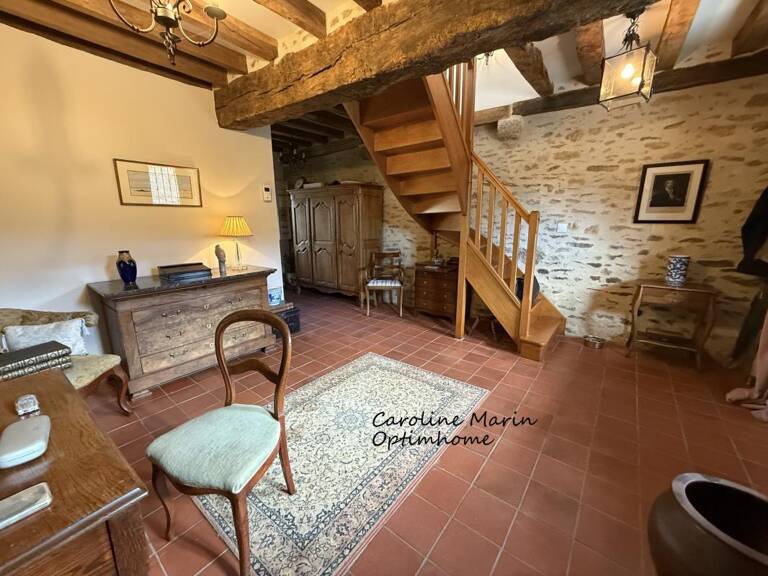 Maison à vendre 5 pièces CHAMPFREMONT (53) — photo 1