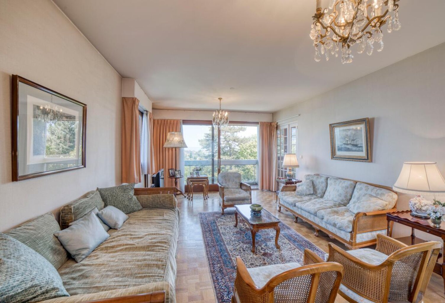 SUPERBE APPARTEMENT DE 115m2 VUE LAC à THONON LES BAINS — photo 1