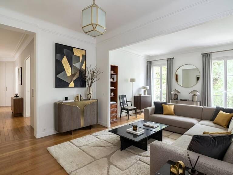 GARE DU CENTRE VILLE !! MAGNIFIQUE APPARTEMENT BOURGEOIS FIN XIX 100M2 COMME A PARIS 4 PIECES 2 CHAMBRES CAVE EN S/SOL — photo 1