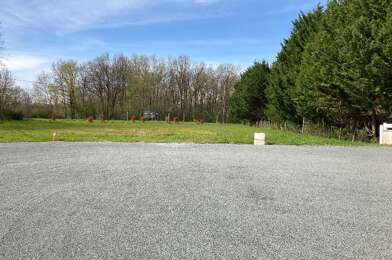 Terrain  83000 €