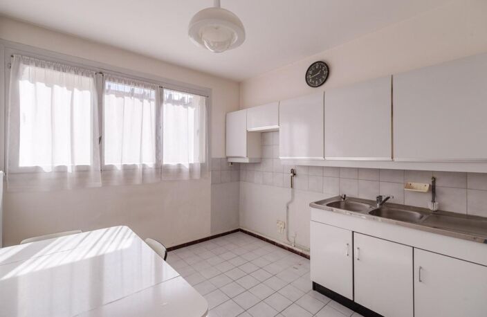 Grand appartement familial T6 à Vauban – 6ème arrondissement — photo 4