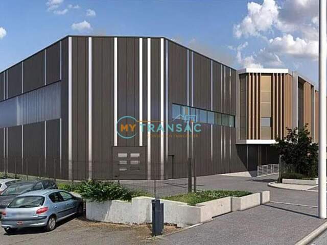 My Transac vous propose à la location un bâtiment indépendant neuf de 3 428m² dont 360m² de bureaux sur un foncier de 5 300m² situé à Torcy — photo du bien