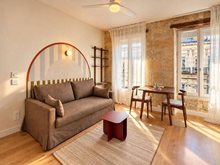 Appartement À Louer — photo 1
