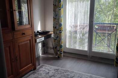 Appartement 2 pièces 1075 €