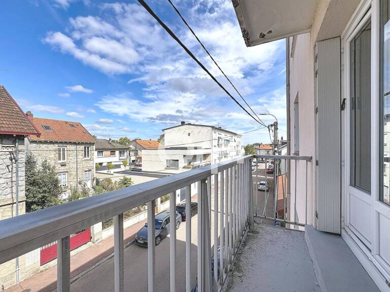 À VENDRE – BEL APPARTEMENT T3 AVEC BALCON & STATIONNEMENT — photo 1