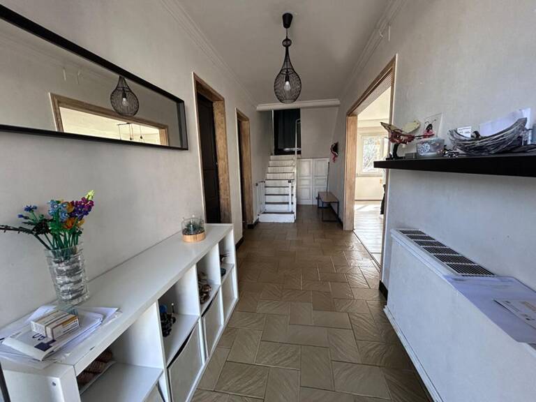 CHATELLERAULT  - PAVILLON FAMILIAL DE 166 M² - 6 CHAMBRES + PIÈCES MODULABLES - TERRAIN CLOS DE 577 M² — photo 1