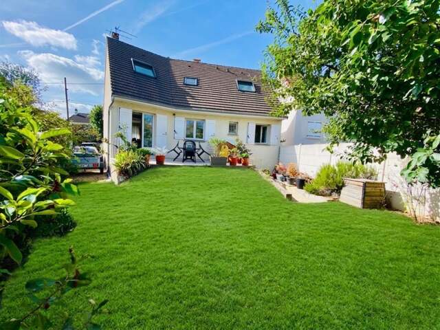 Maison Champs Sur Marne 126 m2 — photo du bien