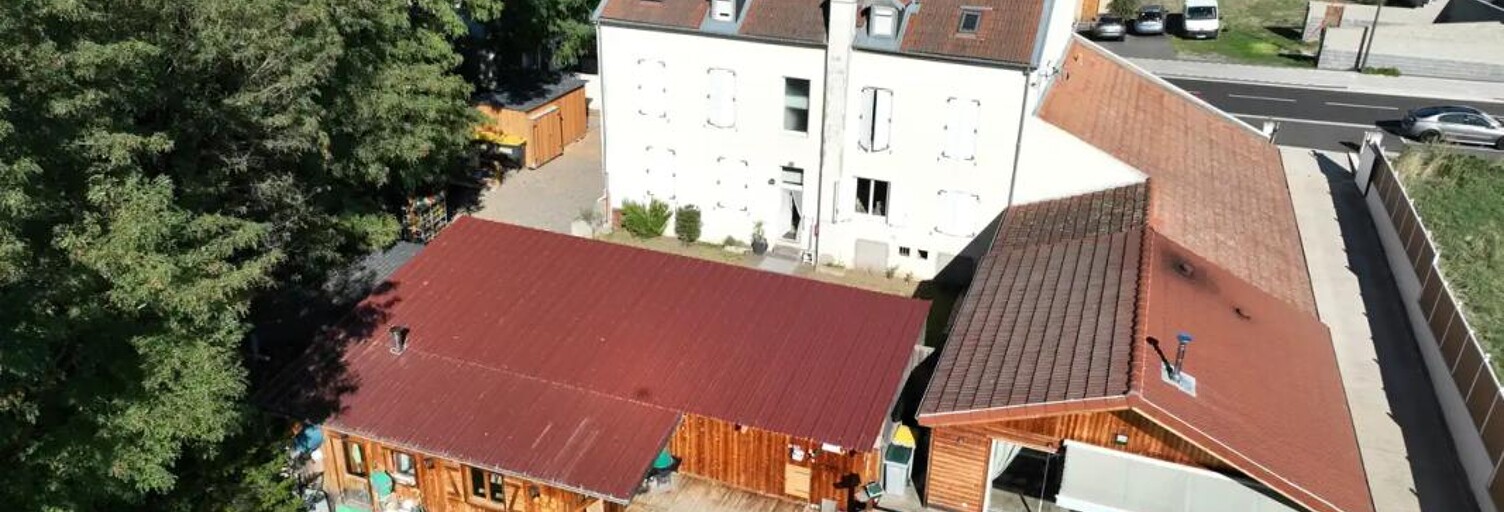 Immeuble  520 m² à vendre à Saint-Yorre (03270)