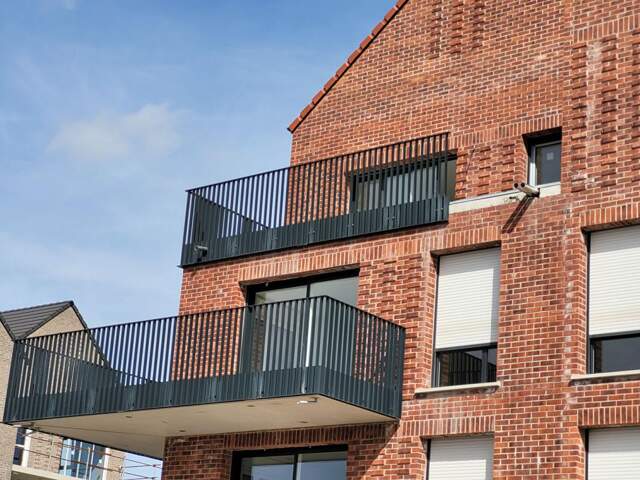 Halluin Appartement récent avec 2 chambres et terrasse 3e et dernier étage — photo du bien