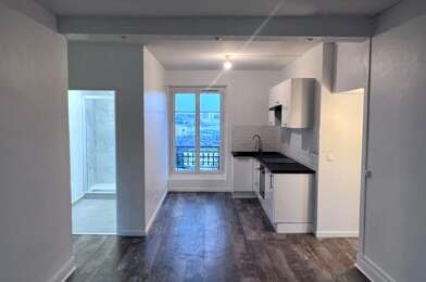 Appartement 3 pièces 595 €