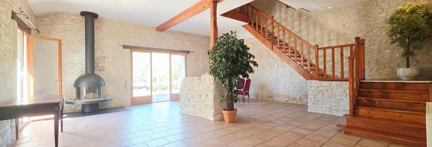 Maison 6 Pièces 165 m² à vendre à Civray (18290)