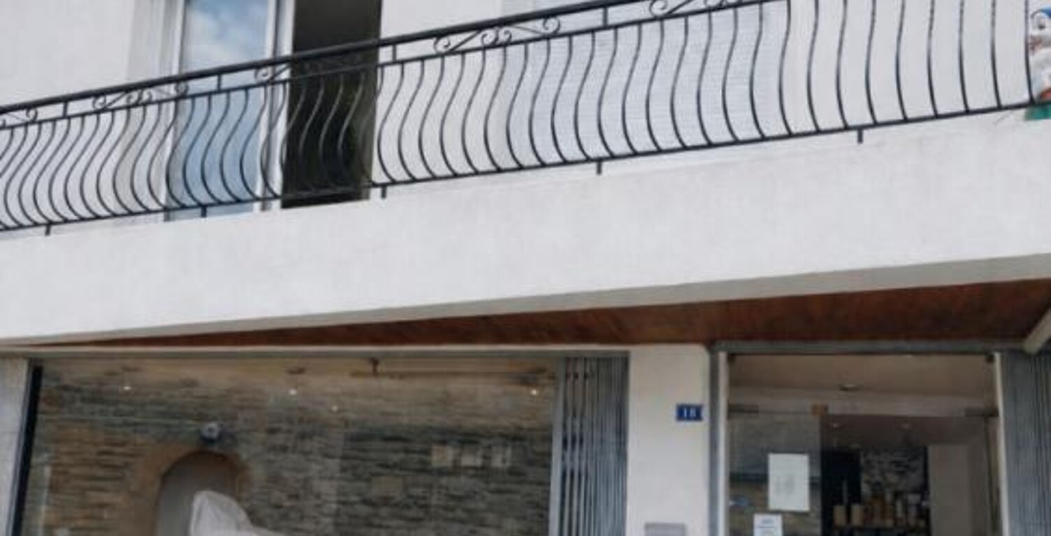 Questembert : Immeuble de rapport  en Hyper Centre-Ville de 175 m2 (environ) — photo 1