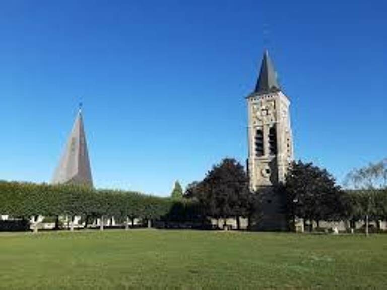 Terrain à bâtir de 400 m² à GRISY-SUISNES (77) — photo 1