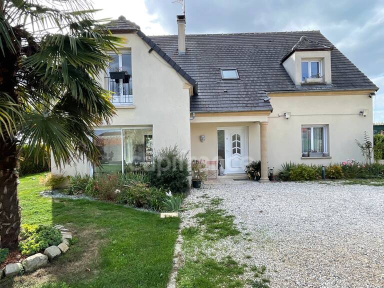 PAVILLON SUR SOUS SOL 6 CHAMBRES, HABITABLE PLAIN PIED — photo 1