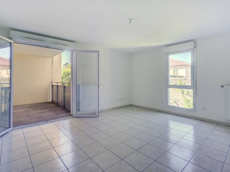 Appartement à vendre 3 pièces VENISSIEUX (69) — photo 1