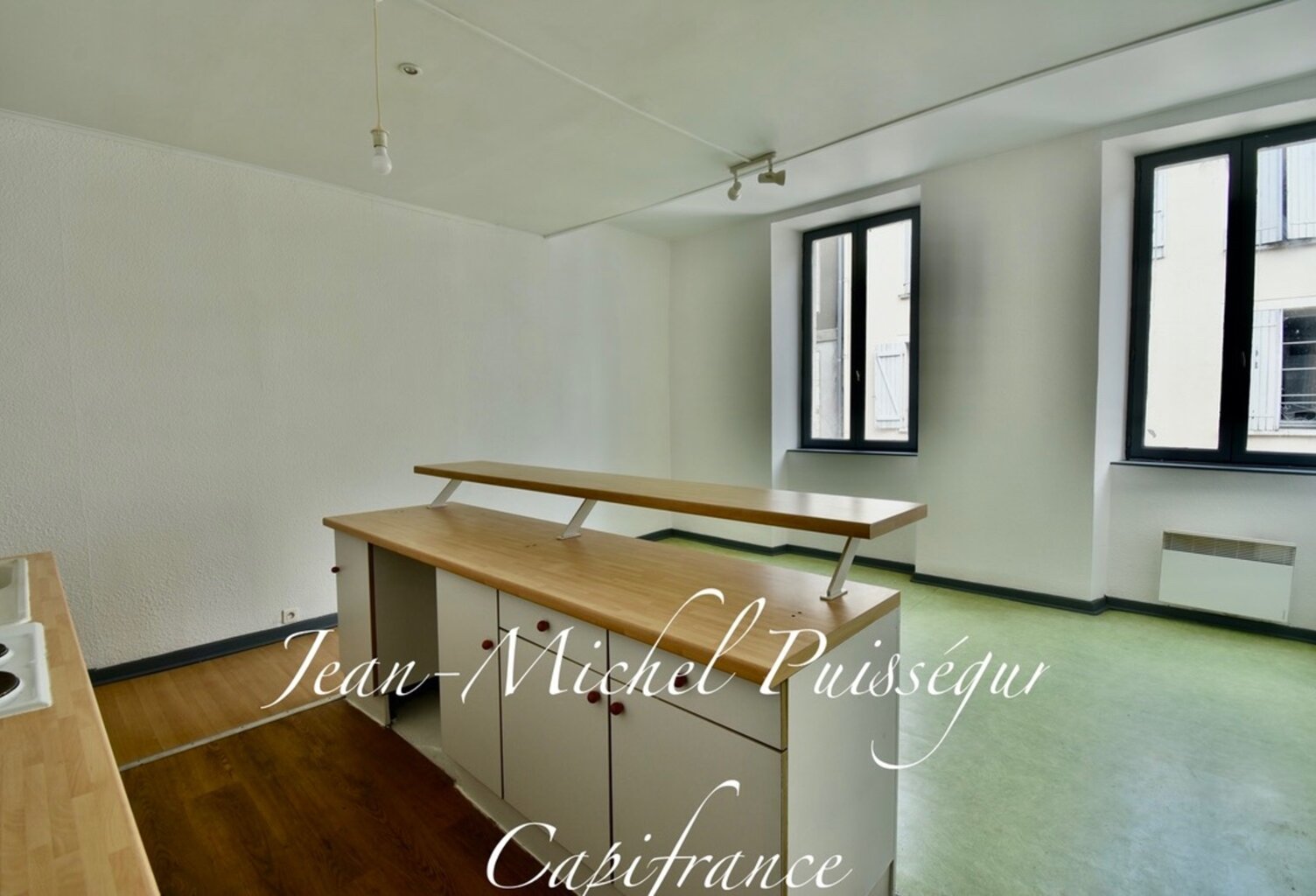 Dpt Haute Garonne (31), à vendre SAINT GAUDENS Immeuble de 3 Appartements — photo 1