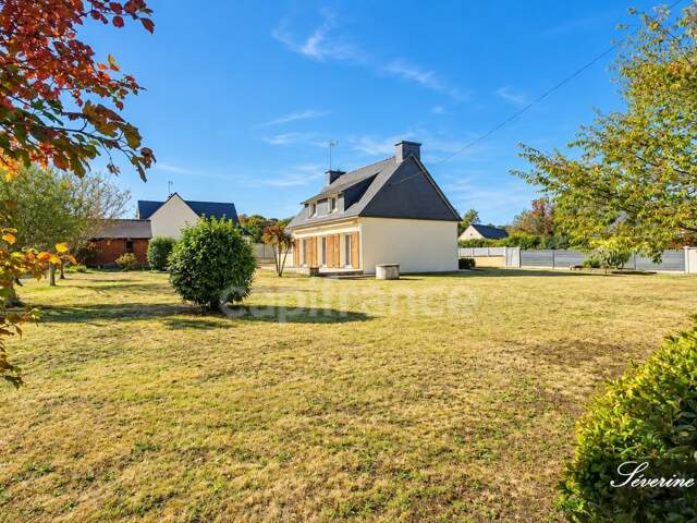 À Trégunc, une maison familiale aux beaux volumes, à deux pas du littoral ! — photo du bien