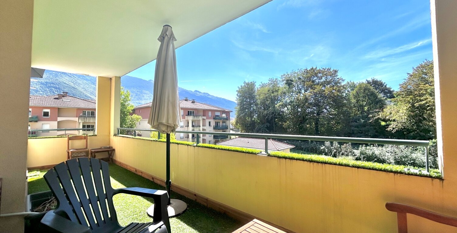ALBERTVILLE (73) - Appartement type 2 de 44.58 m2 + parking — photo 1