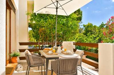 CANET-EN-ROUSSILLON – Villa 215 m² – 5 chambres – 2 espaces de vie – Jardin – Terrasses – Garage — photo du bien