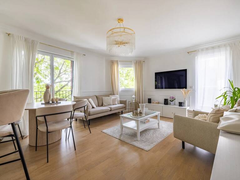 Appartement de 3 pièces de 69 m² à Pantin — photo 1