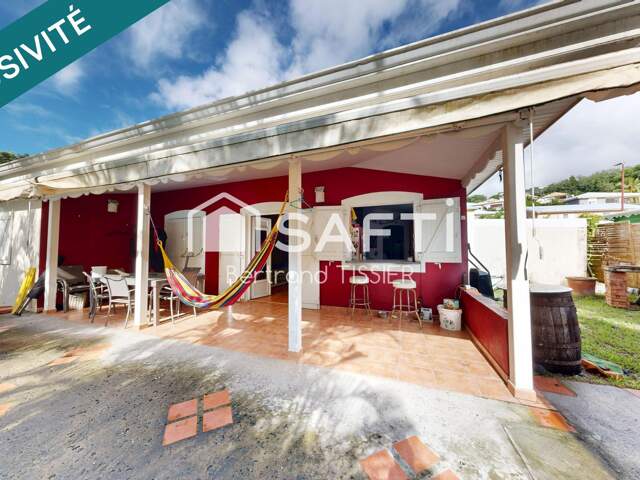 Maison, trois chambres, dépendance, piscine, jardin — photo du bien