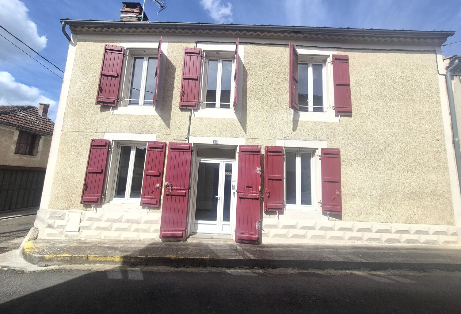 EXCLUSIVITÉ - MAISON DE VILLE 125 M² – 4 CHAMBRES – LAVARDAC (47230) — photo 1