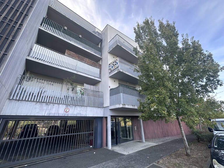 Appartement T2 - 50m2 - LORMONT — photo 1