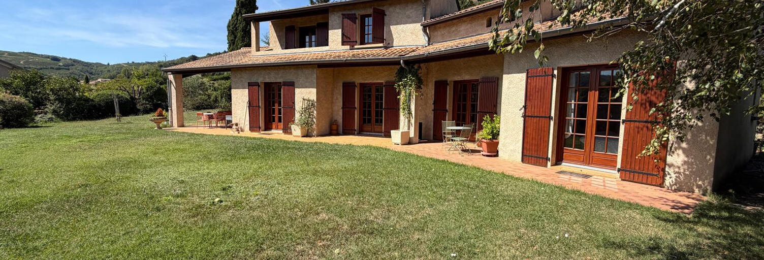 Maison 5 Pièces 161 m² à louer à Saint-Désirat (07340)