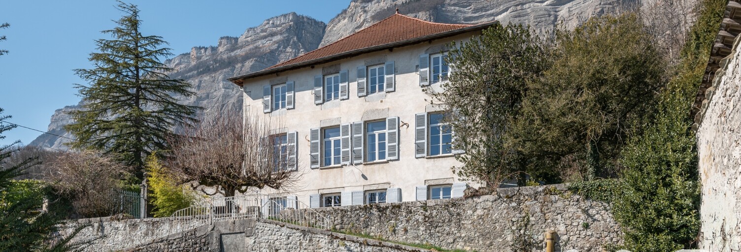 Maison 15 Pièces 500 m² à vendre à Biviers (38330)