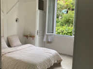 Maison individuelle avec piscine/ 2 appartements potentiel / — photo 4