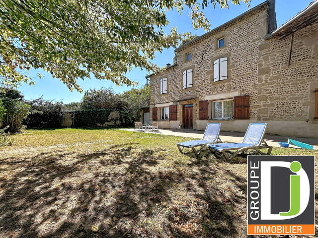 BEAUMONT LES VALENCE, ferme en pierre avec 3200 m2 de terrain — photo du bien