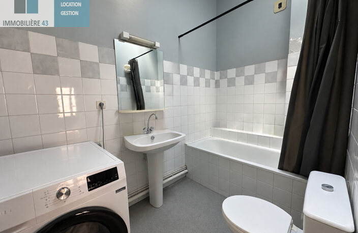 APPARTEMENT F2 51 M2 CENTRE VILLE — photo 5