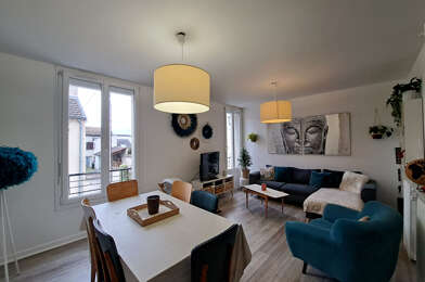 Appartement 3 pièces 800 €