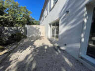 MAISON T5 MITOYENNE AVEC JARDIN BLAUVAC — photo 2