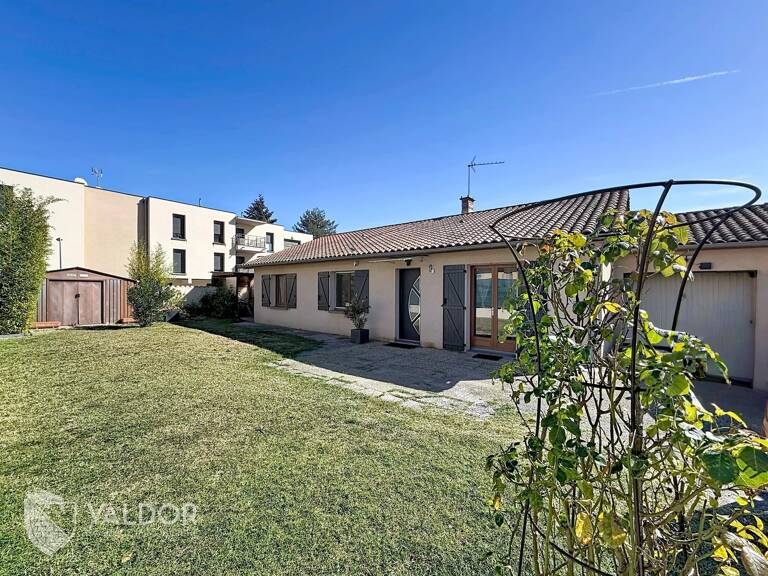 Maison de plain-pied - Saint-Georges-de-Reneins — photo 1